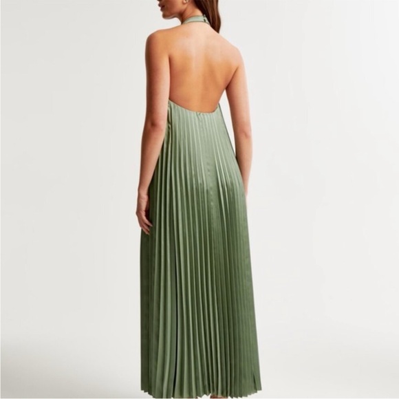 Abercrombie & Fitch Green Halter Pleated Dress - Picture 2 of 6